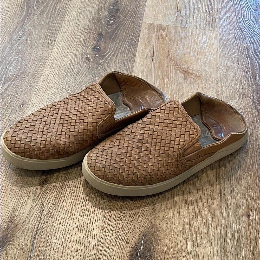 OluKai Lae’Ahi Lauhala Men's Brown Woven Slip-On Loafers